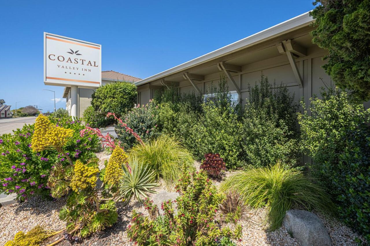 Coastal Valley Inn Castroville Bagian luar foto