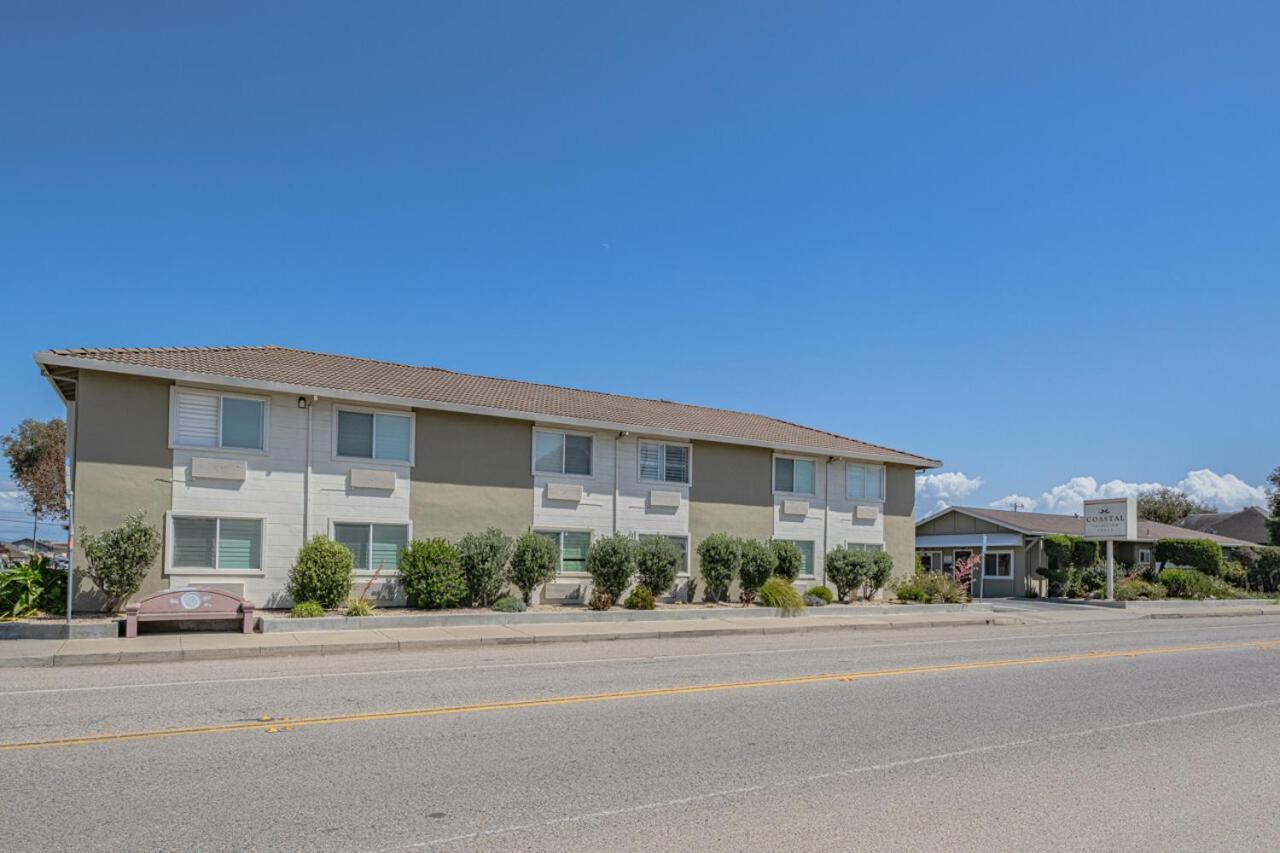 Coastal Valley Inn Castroville Bagian luar foto